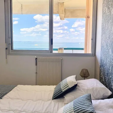 Eugenie - T2 Vue Bassin, Acces Direct Plage, Mae-8914 *